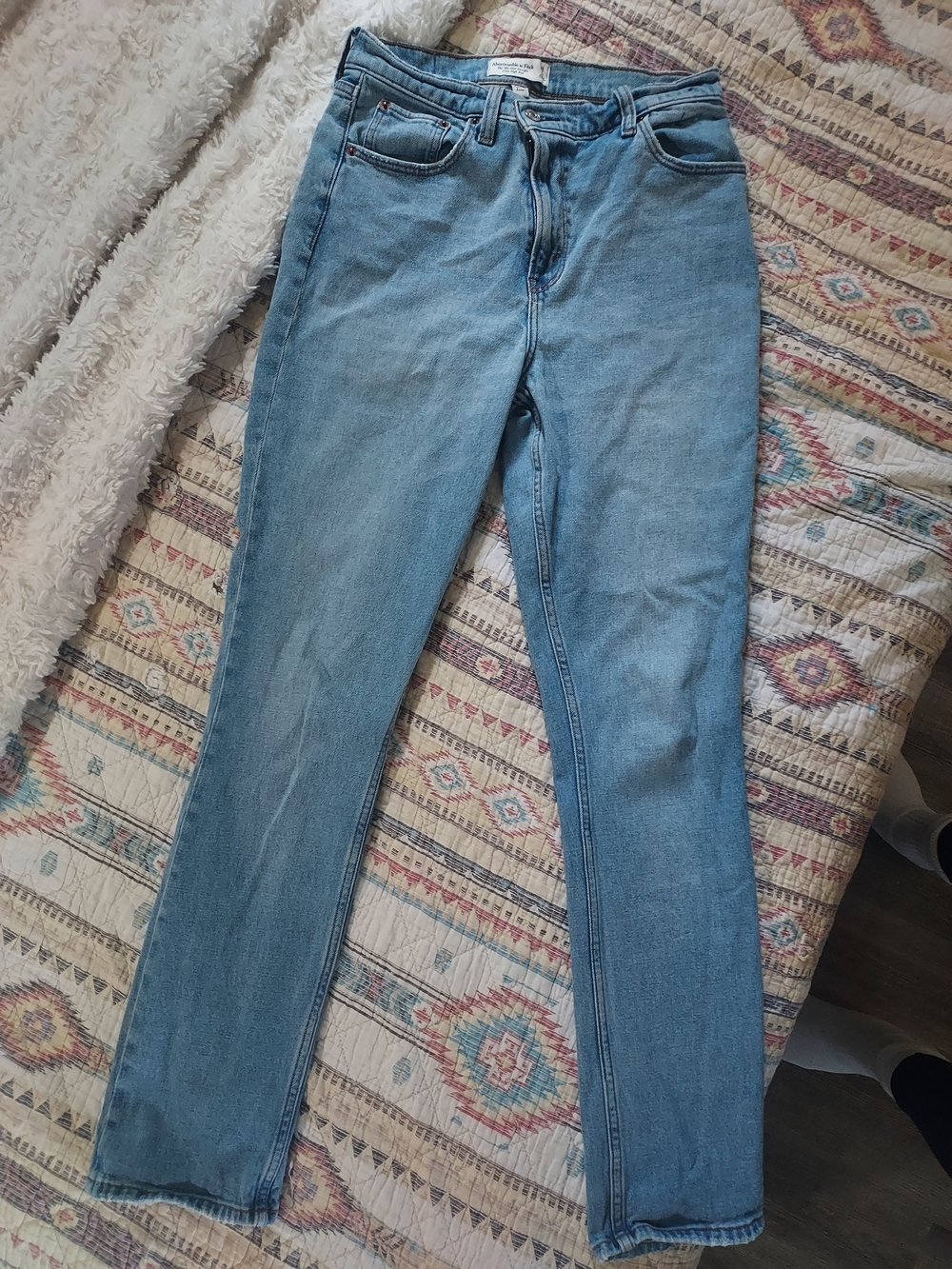 Abercrombie 90's Slim Straight Ultra High Rise Curve Love Jeans
